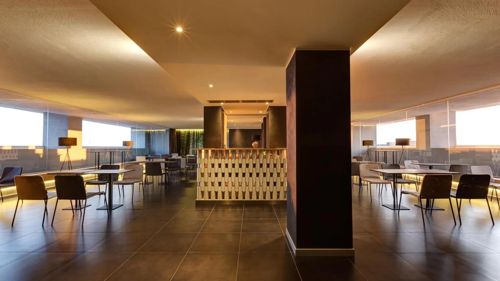 Klima Hotel Milano Fiere 4*, Milan