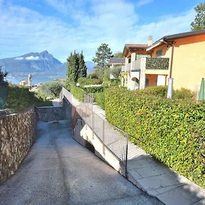 Bardino With Pool And Lake View Apartment Torri Del Benaco
